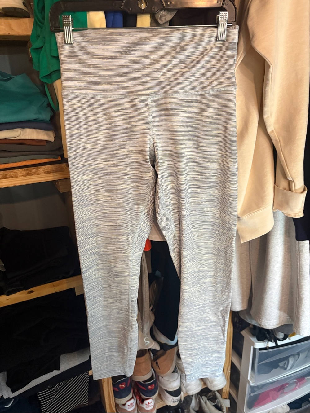 lululemon athletica Light Heather Gray Stretch Leggings